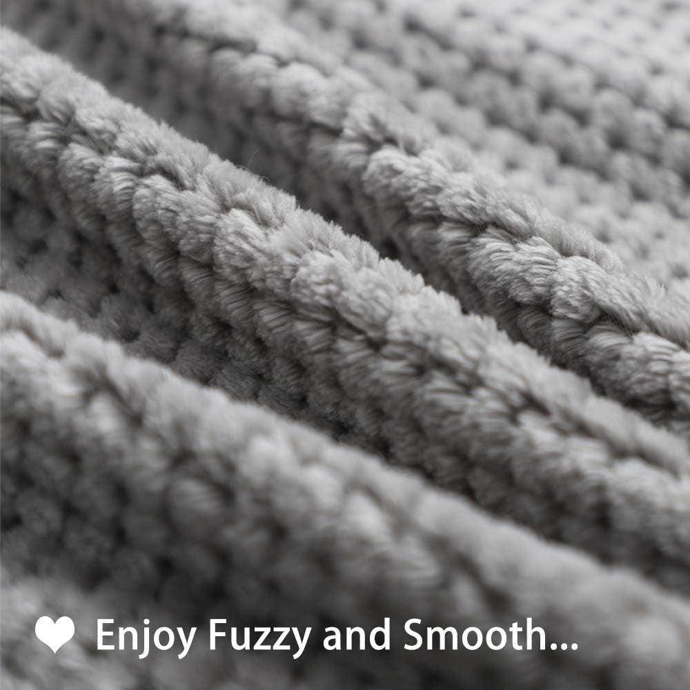 Premium Fluffy Fleece Dog Blanket, Soft and Warm Pet Throw for Dogs & Cats(32X40Inch, Grey)